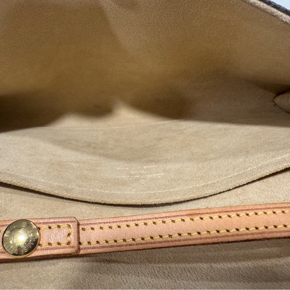 💯Authentic Louis Vuitton Monogram Twin GM Pochette - Picture 9 of 9